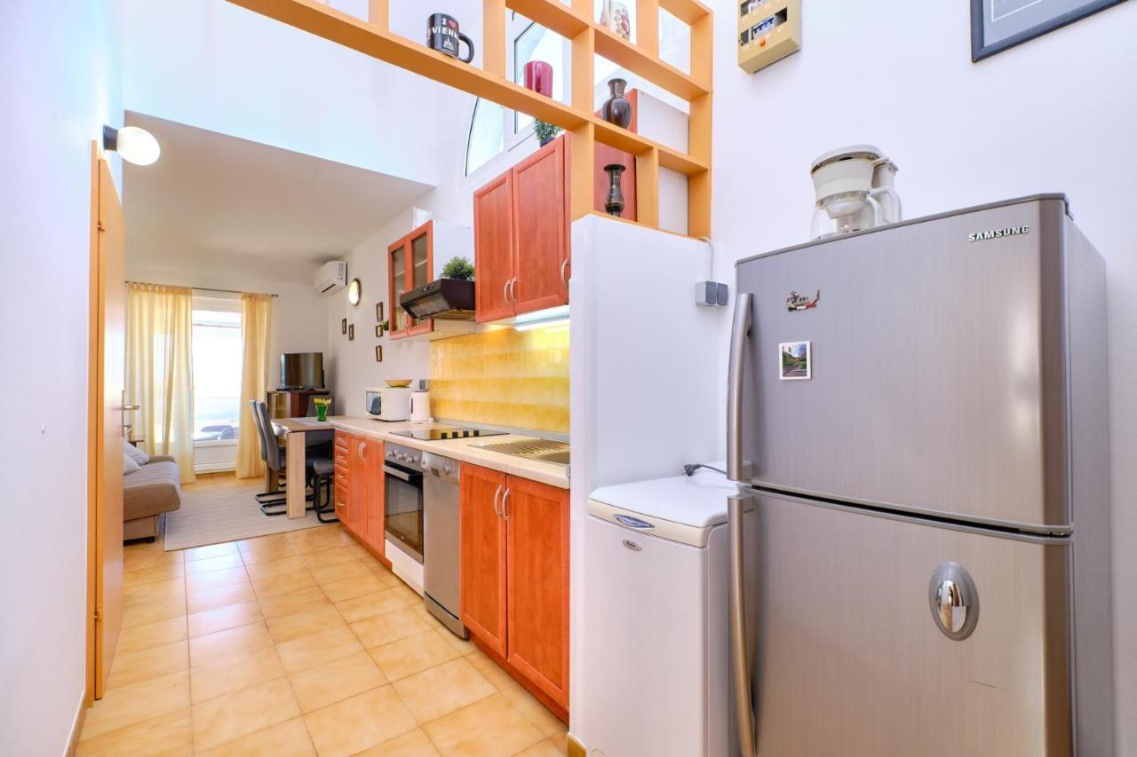 Apartments Vanda Mali Lošinj Dış mekan fotoğraf