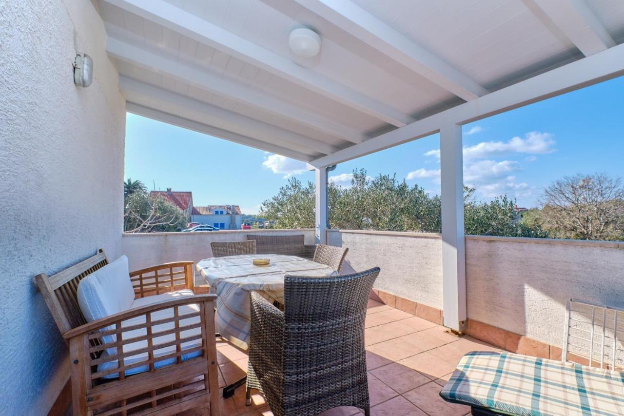 Apartments Vanda Mali Lošinj Dış mekan fotoğraf