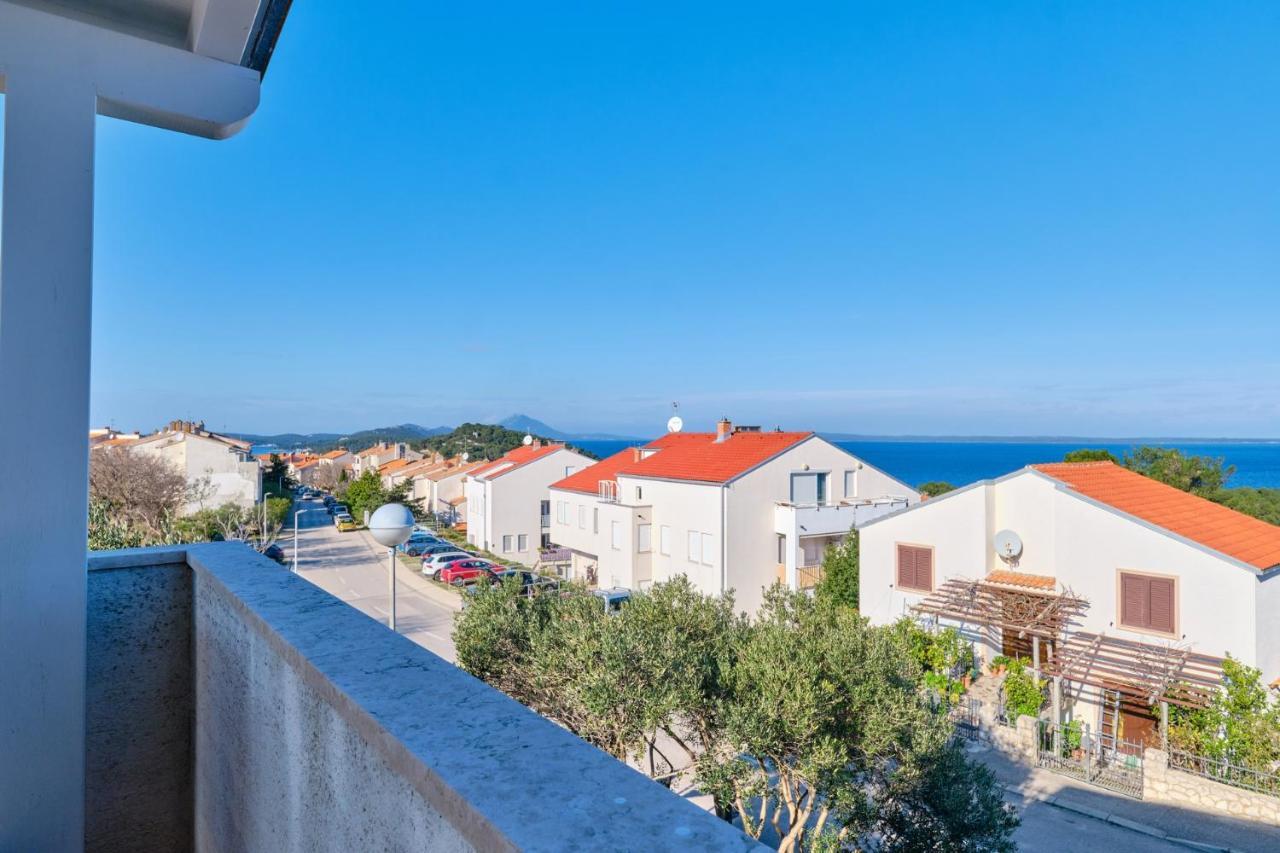 Apartments Vanda Mali Lošinj Dış mekan fotoğraf