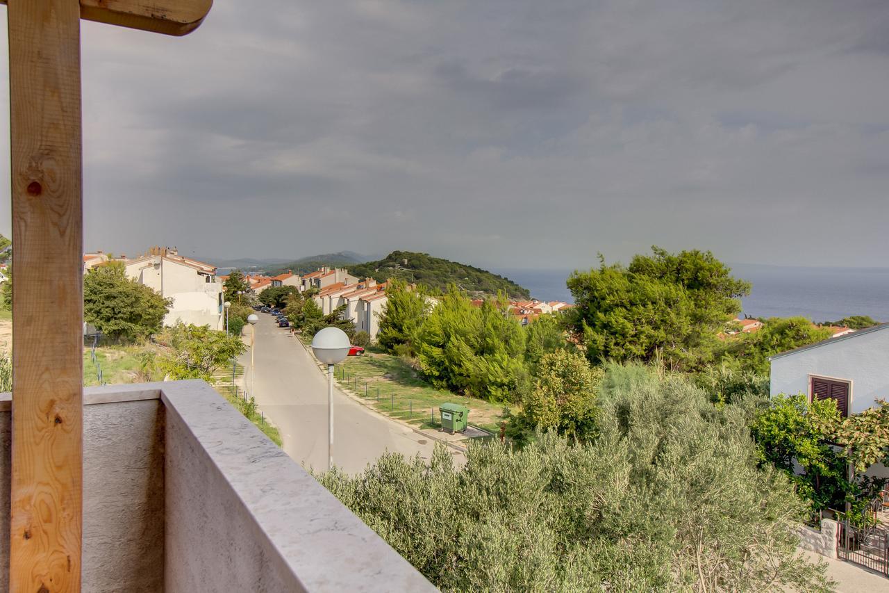 Apartments Vanda Mali Lošinj Dış mekan fotoğraf